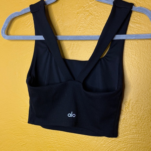 Alo Alosoft Ribbed Longline Sports Bra Black like NWOT Size Small - Picture 2 of 6